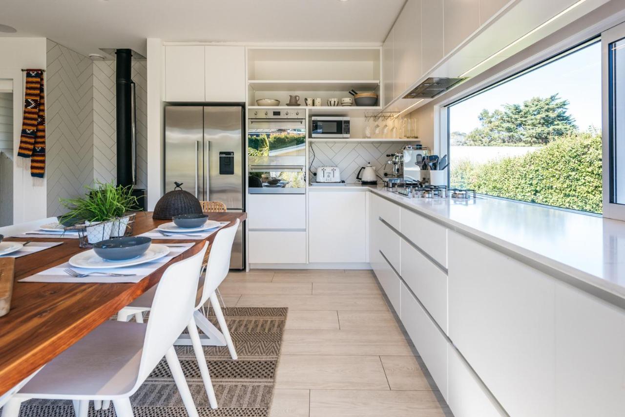Moa Magic - Oneroa Holiday Home Bagian luar foto
