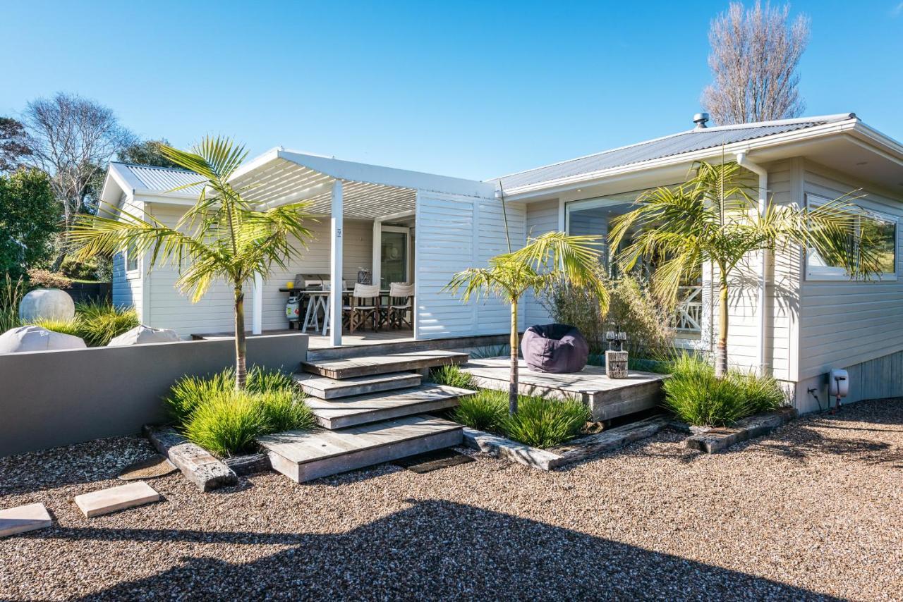 Moa Magic - Oneroa Holiday Home Bagian luar foto